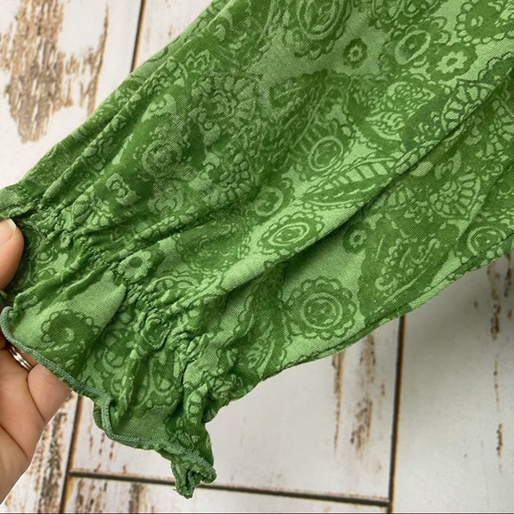 Saint Tropez West, Burnout Shirt, Size Small, Green. In good used condition! - Picture 2 of 8